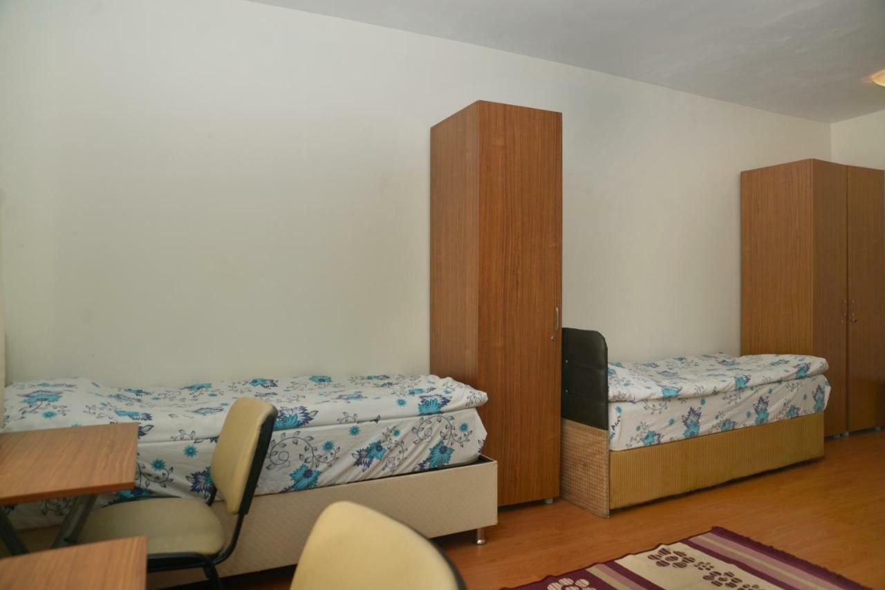 Vatan Yurt Hostel Istanbul Eksteriør billede